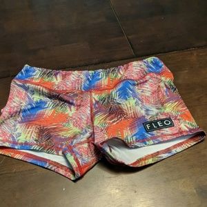 Fleo booty short